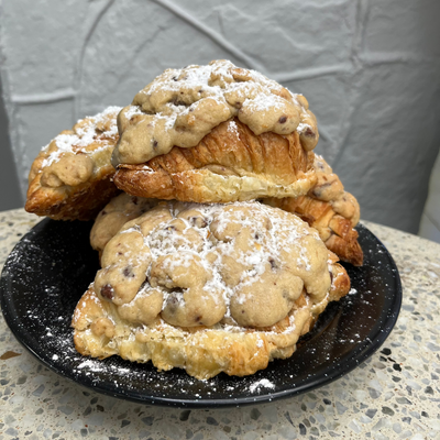 croissant y galleta crookie